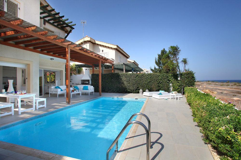 House 7, The Artisan Resort Protaras Exterior photo